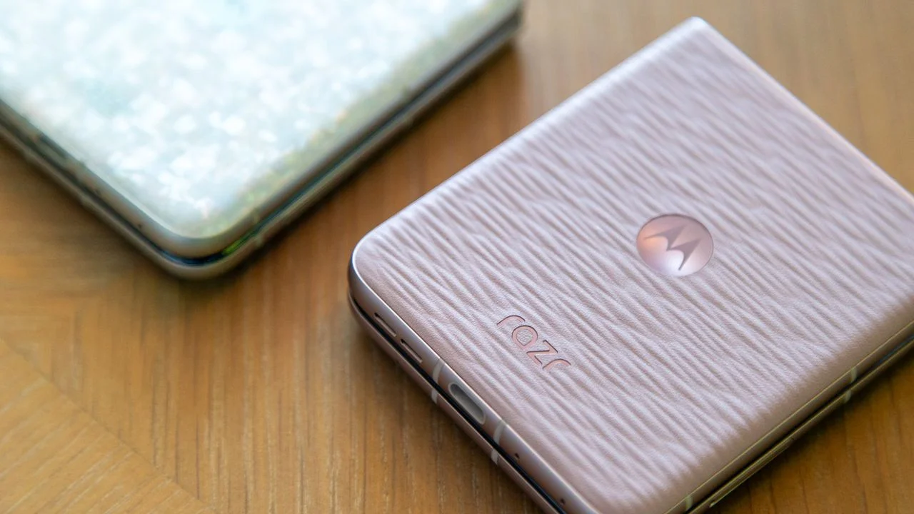 Evaluating the Charging Efficiency of the Motorola Razr 2026