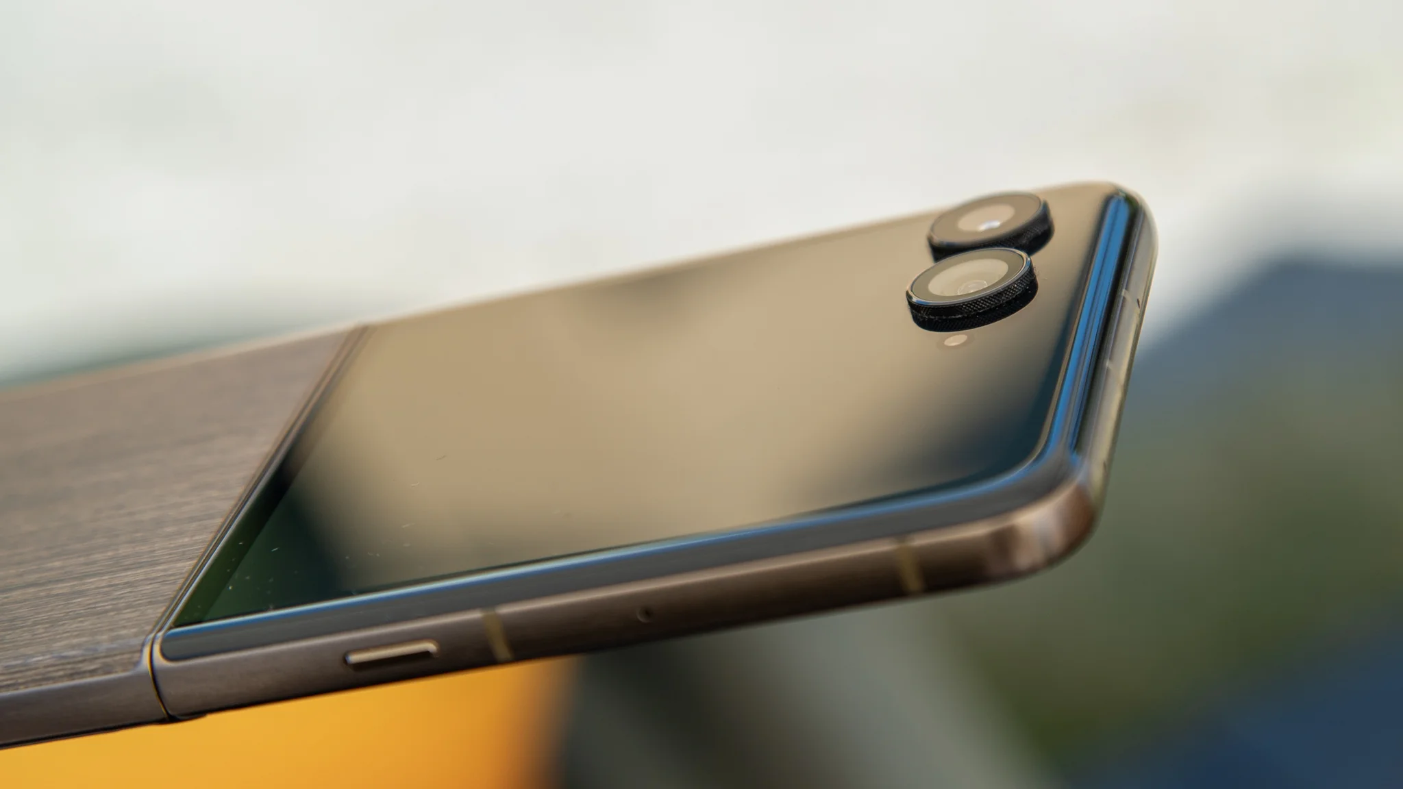 The Razr Ultra 2026 at an angle