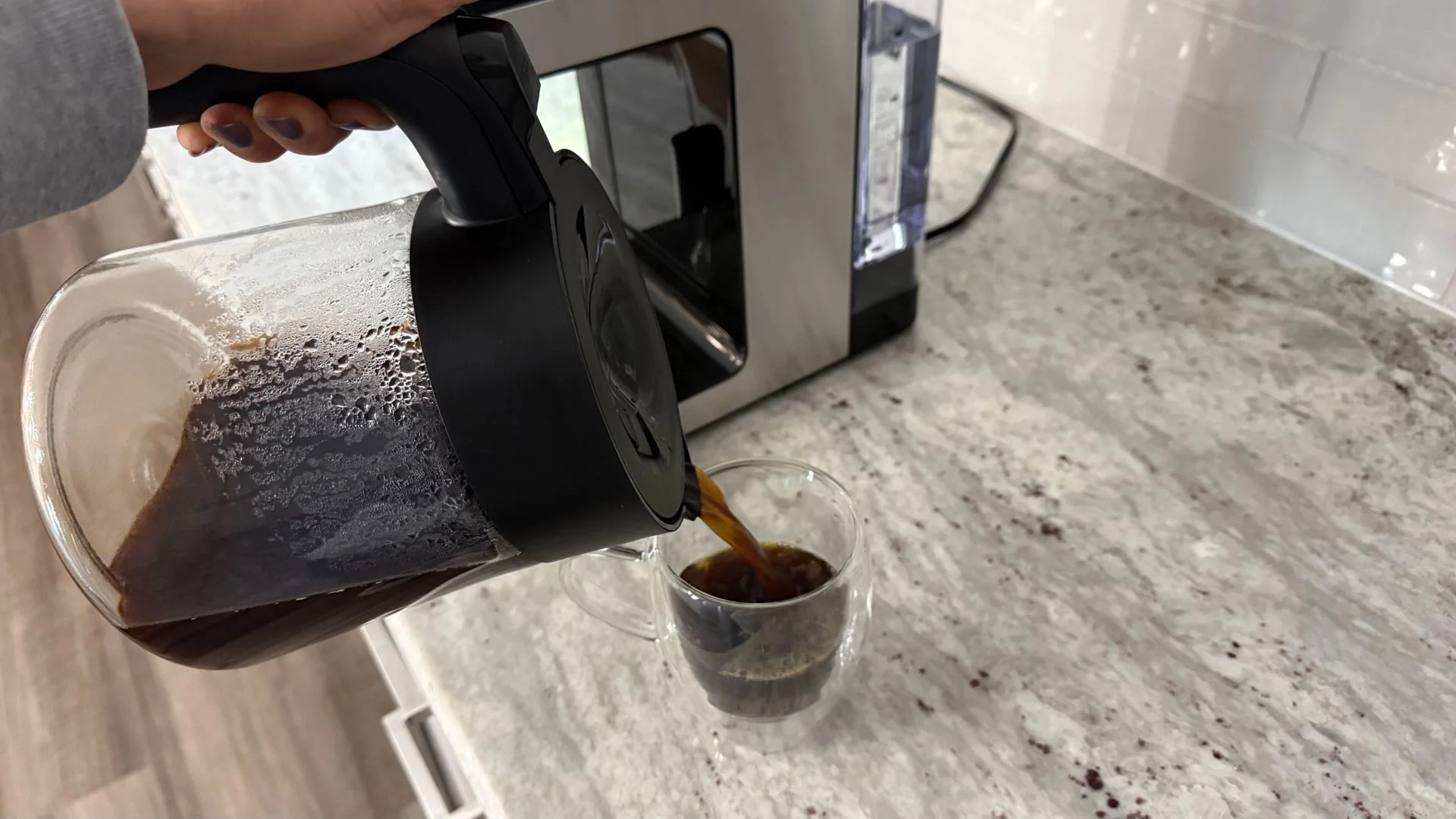 Braun OptiBrew Pro brewing a half carafe